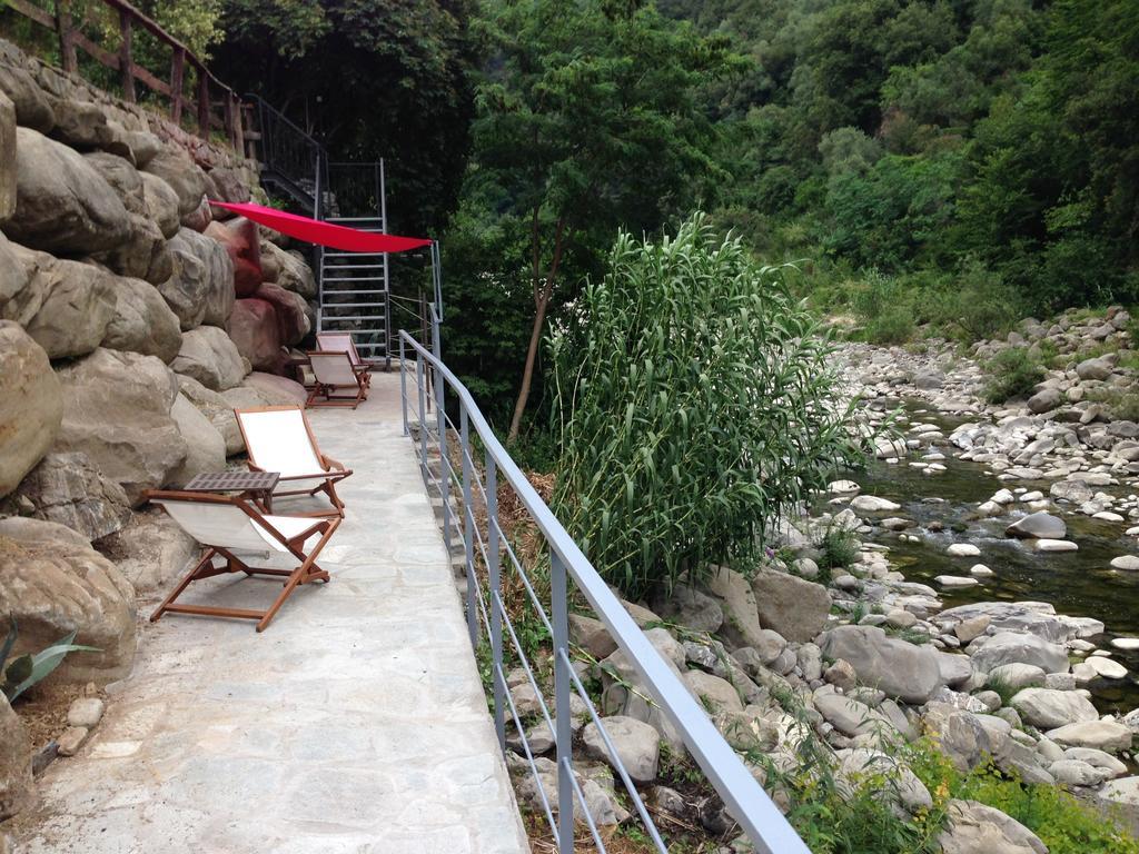 Le Macine Del Confluente Bed & Breakfast Badalucco Luaran gambar
